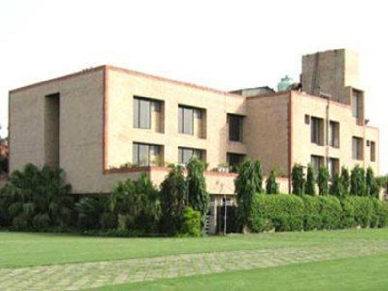 Shri Radha Brij Vasundhara Resort & Spa Govardhan Ngoại thất bức ảnh