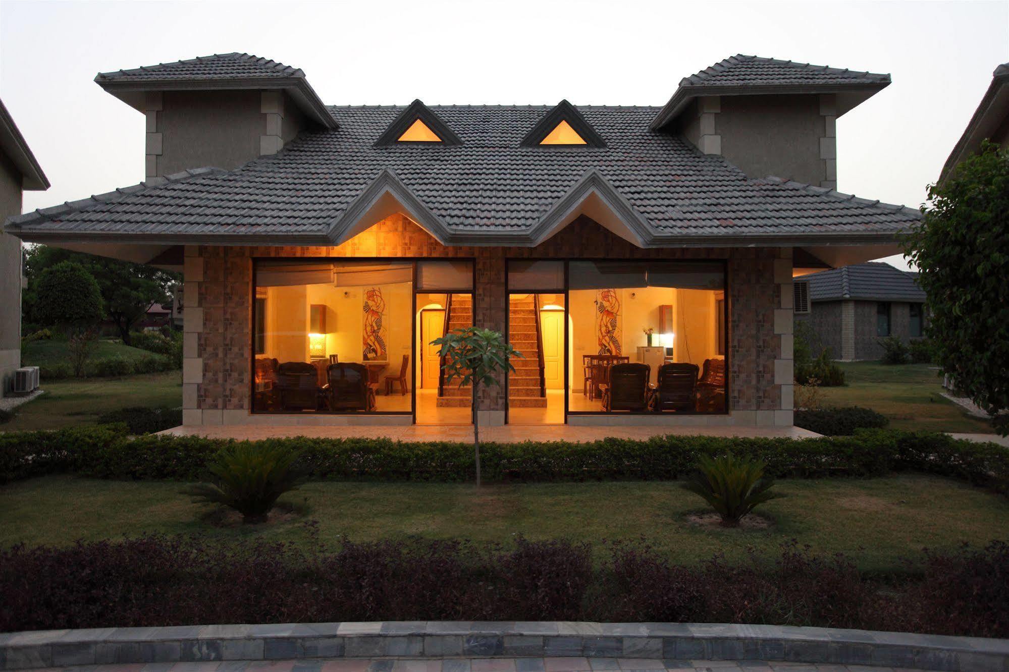 Shri Radha Brij Vasundhara Resort & Spa Govardhan Ngoại thất bức ảnh