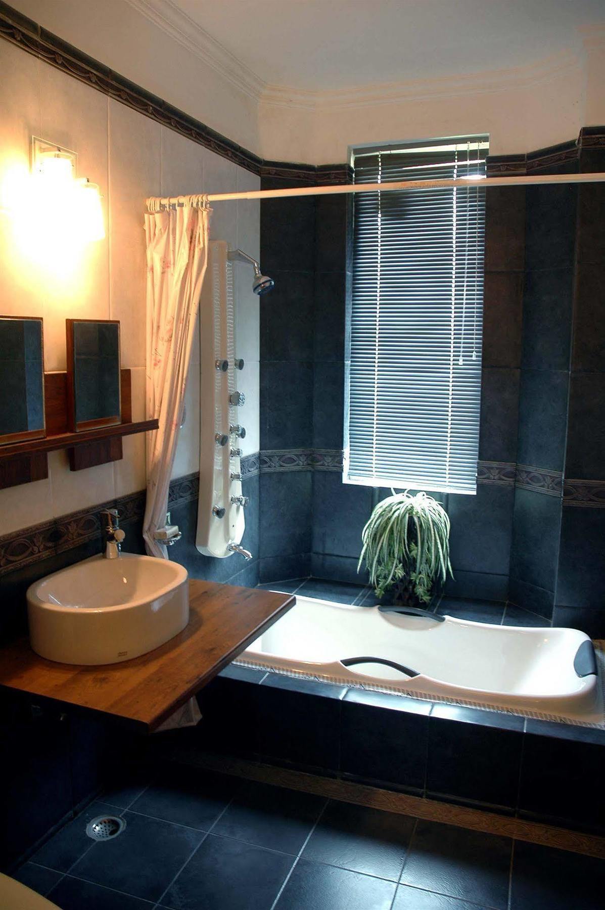 Shri Radha Brij Vasundhara Resort & Spa Govardhan Ngoại thất bức ảnh