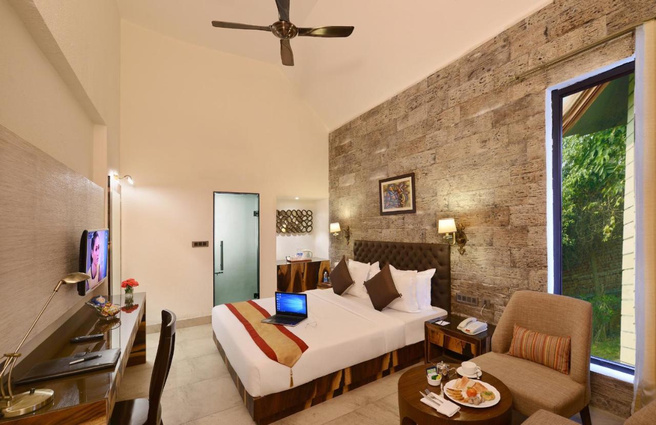 Shri Radha Brij Vasundhara Resort & Spa Govardhan Ngoại thất bức ảnh