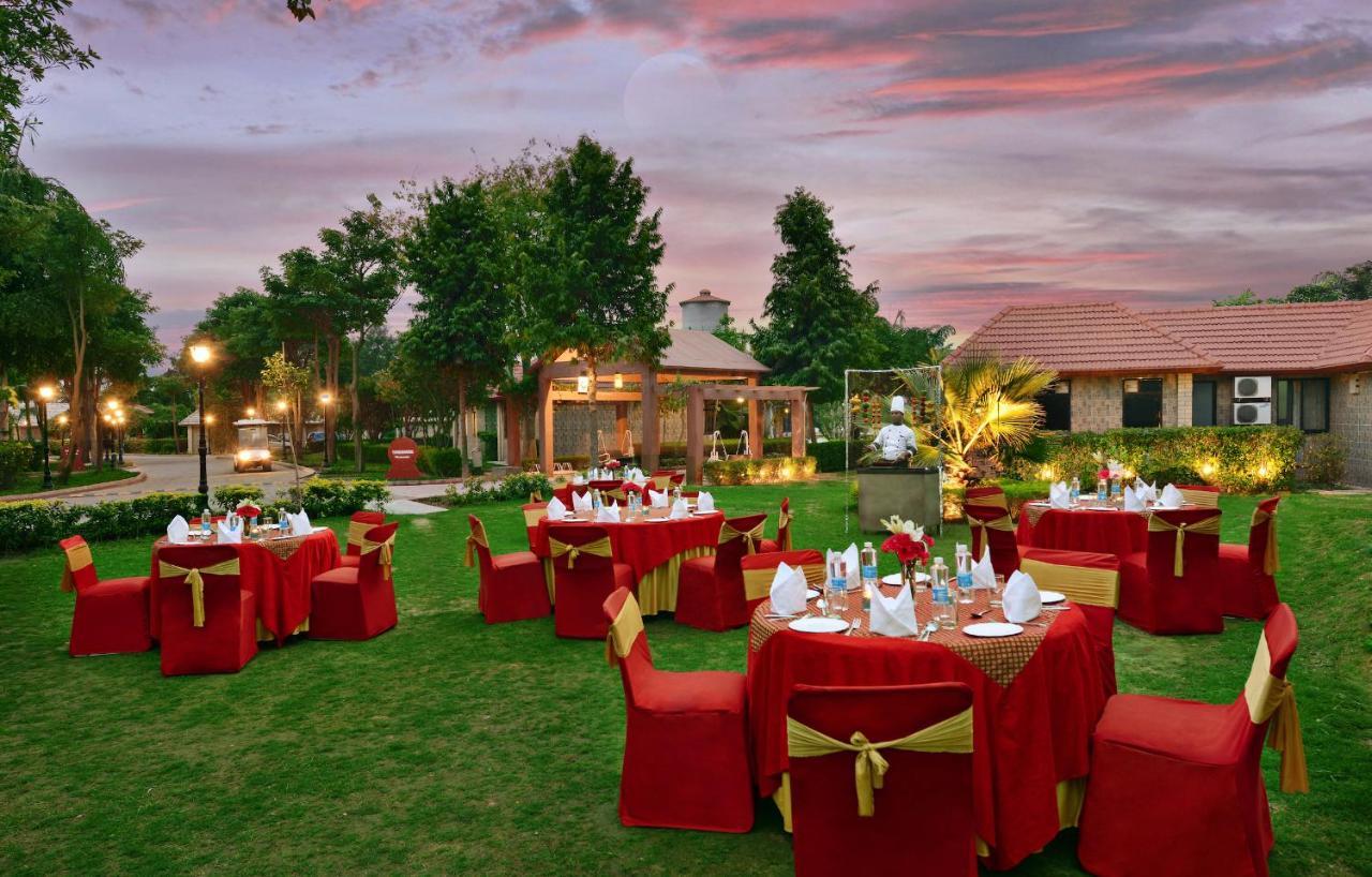 Shri Radha Brij Vasundhara Resort & Spa Govardhan Ngoại thất bức ảnh